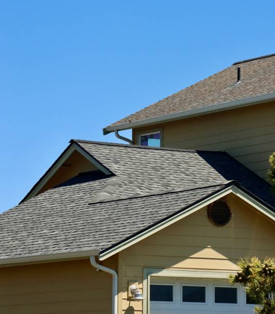 Best Emergency Roof Repair Services  in Standish, MI